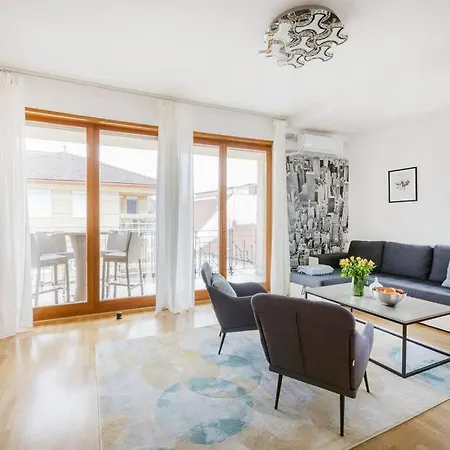 Dream With Grand Terrace In The Center Apartment Budapest